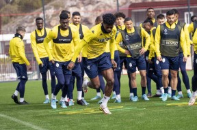 爱游戏APP-转会期奥兰多魔术调整名单以备法甲；外线爆发环节打磨；更衣室稳定；球探报告显示潜力的简单介绍